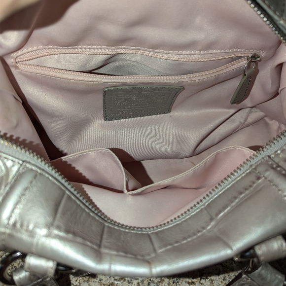 GUC Coach Ashley embossed croc satchel - Picture 6 of 12